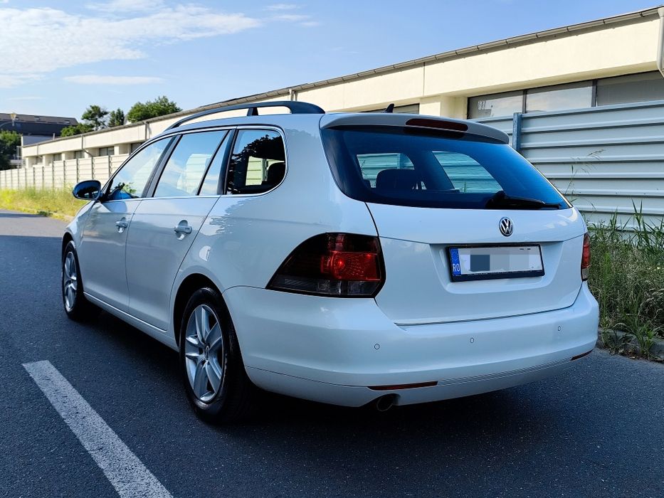 VOLKSWAGEN Golf 2011 — imagine 4