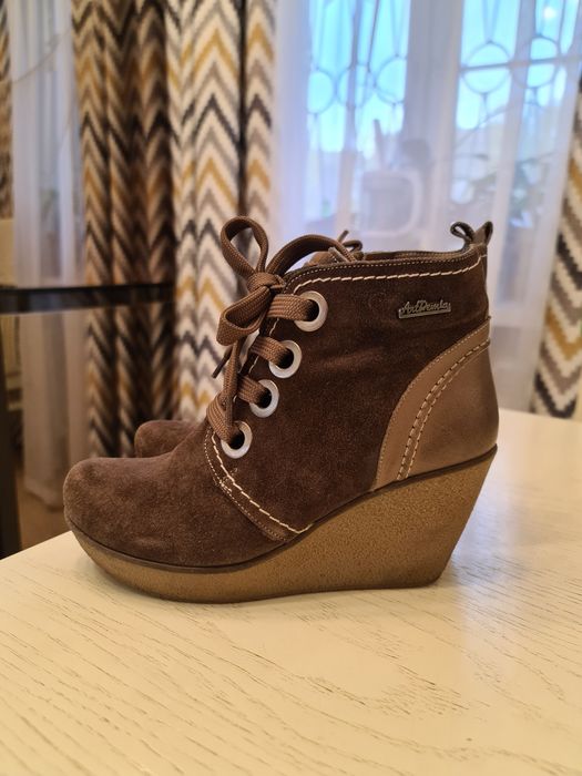 Ботинки демисезонные