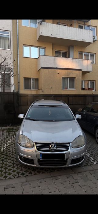 Vând Golf 5 2.0 TDI