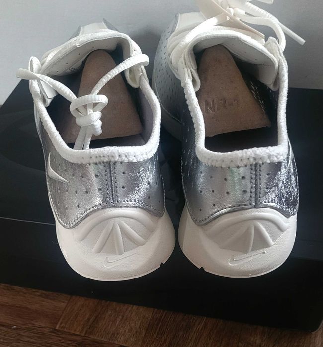Дамски маратонки Nike Air Superfly