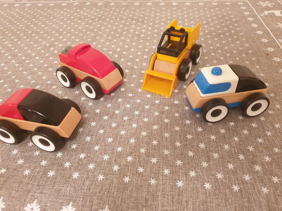 Set 4 masinute ikea