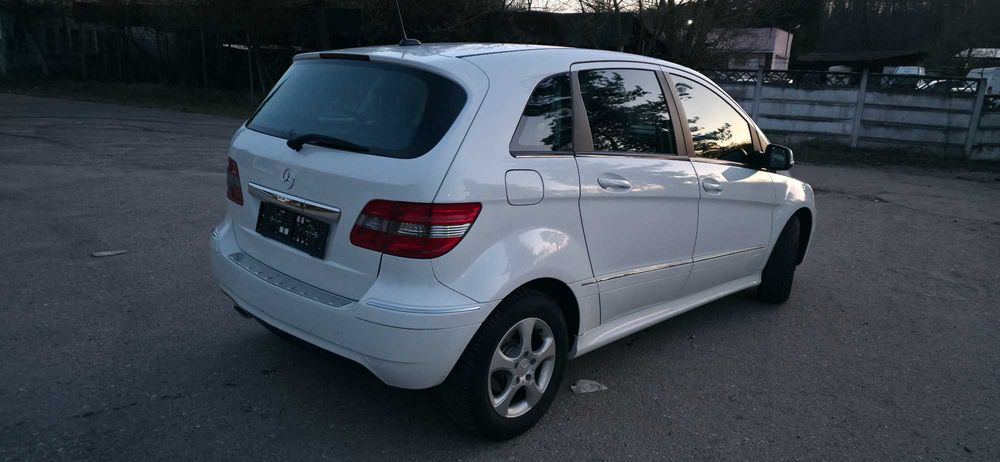 Mercedes Benz B Klass 150 benzina