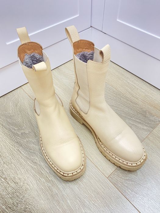 Зимние ботинки ILVI  угги