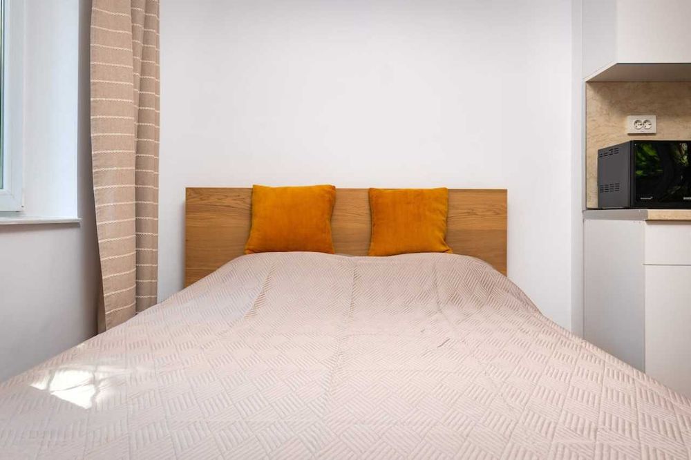 Дава се под наем Едностаен апартамент в Пловдив, Център - 25 кв.м за 245 € - Снимка #8