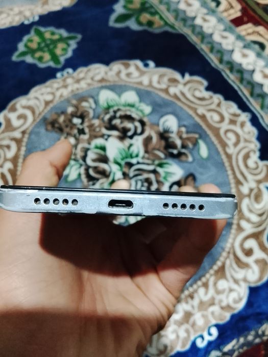 Redmi note 4 xamma joyi ishlaydi 3 ram xotira32