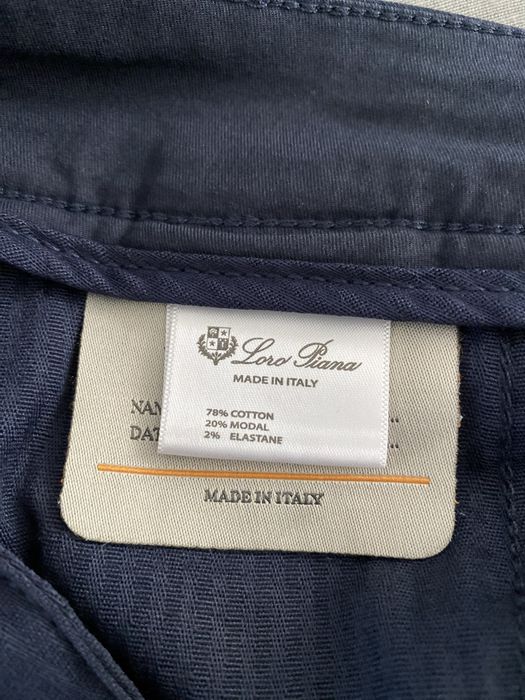 Pantaloni scurti Loro Piana, marimea 33