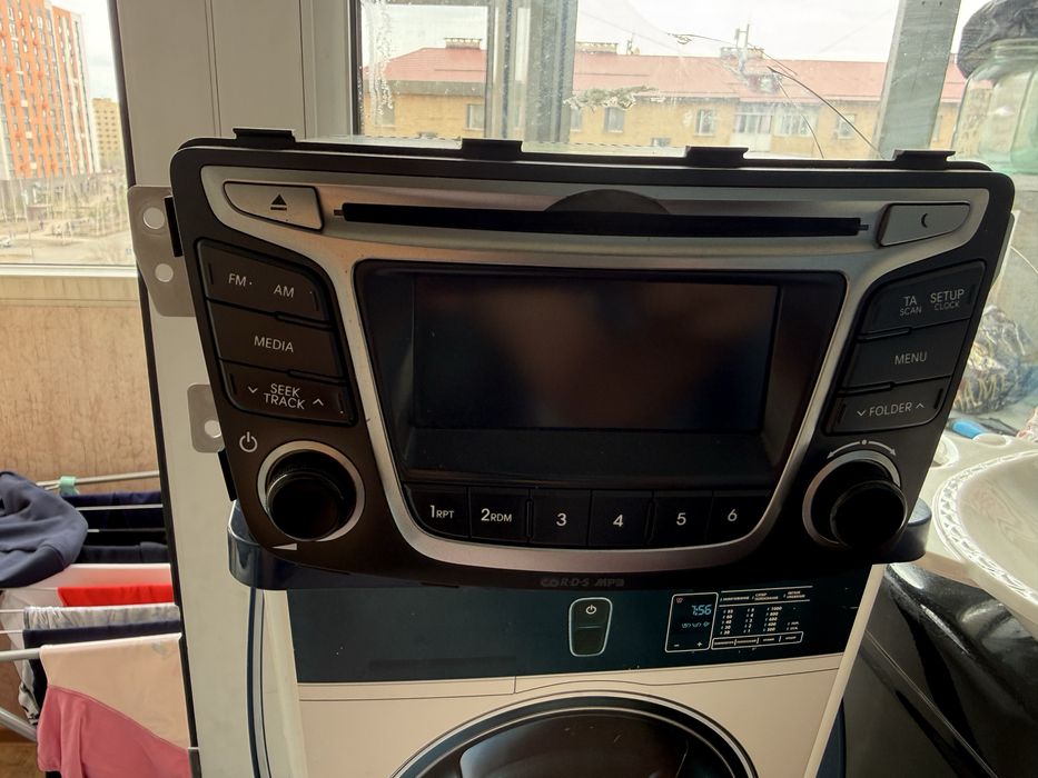 Штатный магнитафон