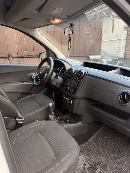 Dacia Dokker 2018 - 5 Locuri - 1.6 Benzina + GPL