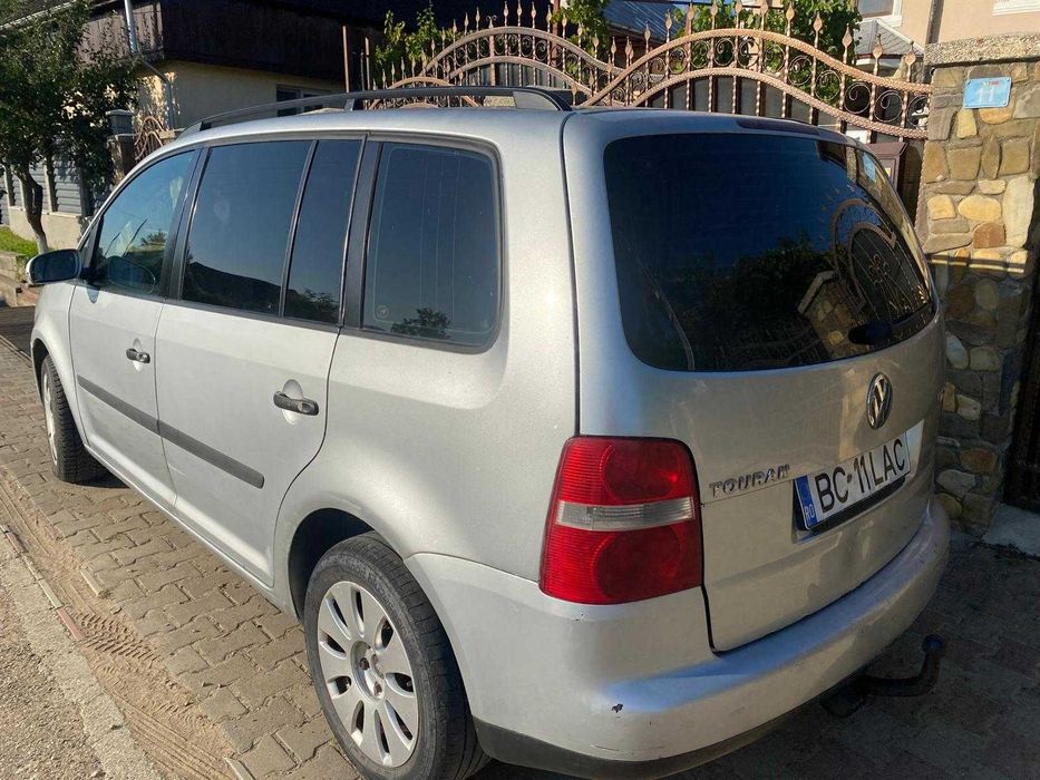VOLKSWAGEN Touran 2003 — imagine 3