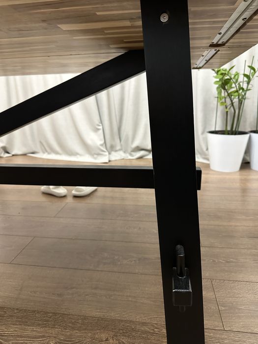 Стол деревянный Ikea