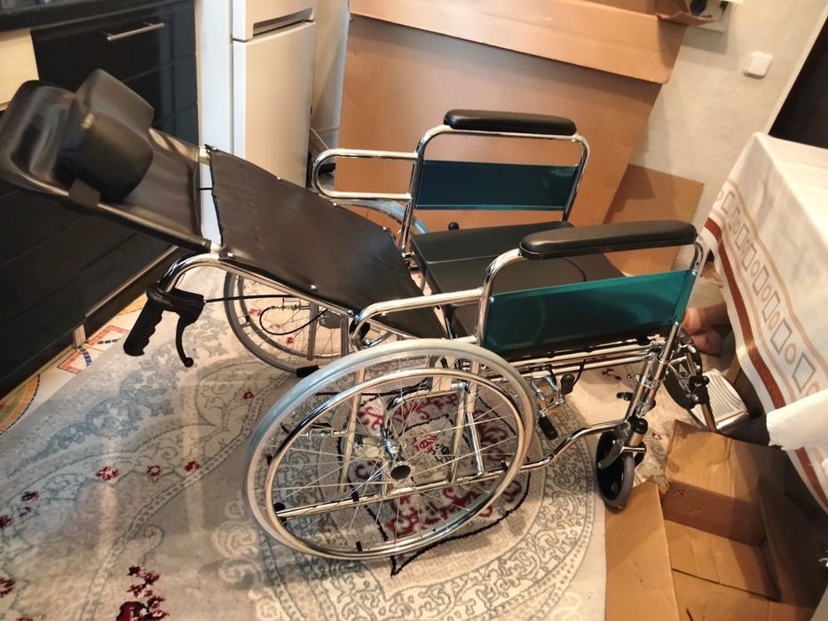 Продам коляску новая цена 50000