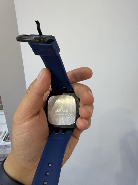 Часы REWARD мужские