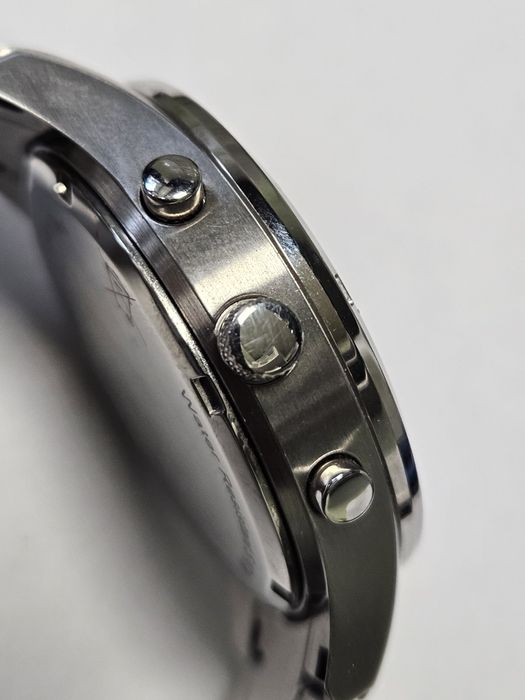 Елегантен дамски часовник Audi Chronograph