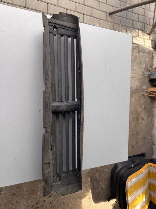 Ghidaj aer servodirectie Skoda Superb 3v0122327