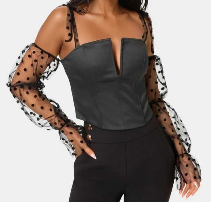 Бюстие - марка bebe