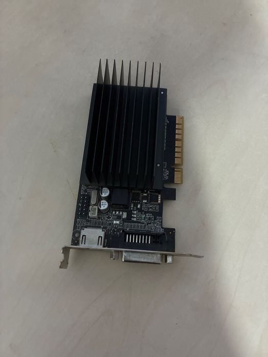 Placa video nvidia Gt710 2gb