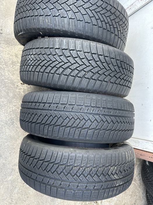 Set cauciucuri iarna 235 55 R19