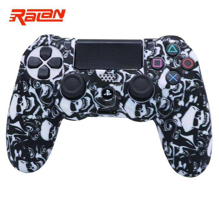 Чехлы силиконовые на дуалшок 4 пс4