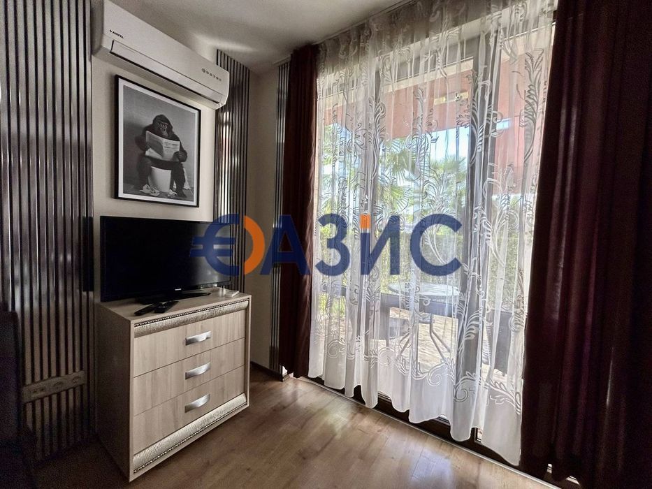 Продава се Двустаен апартамент в к.к. Слънчев бряг - 55 кв.м за 742 €/кв.м - Снимка #7