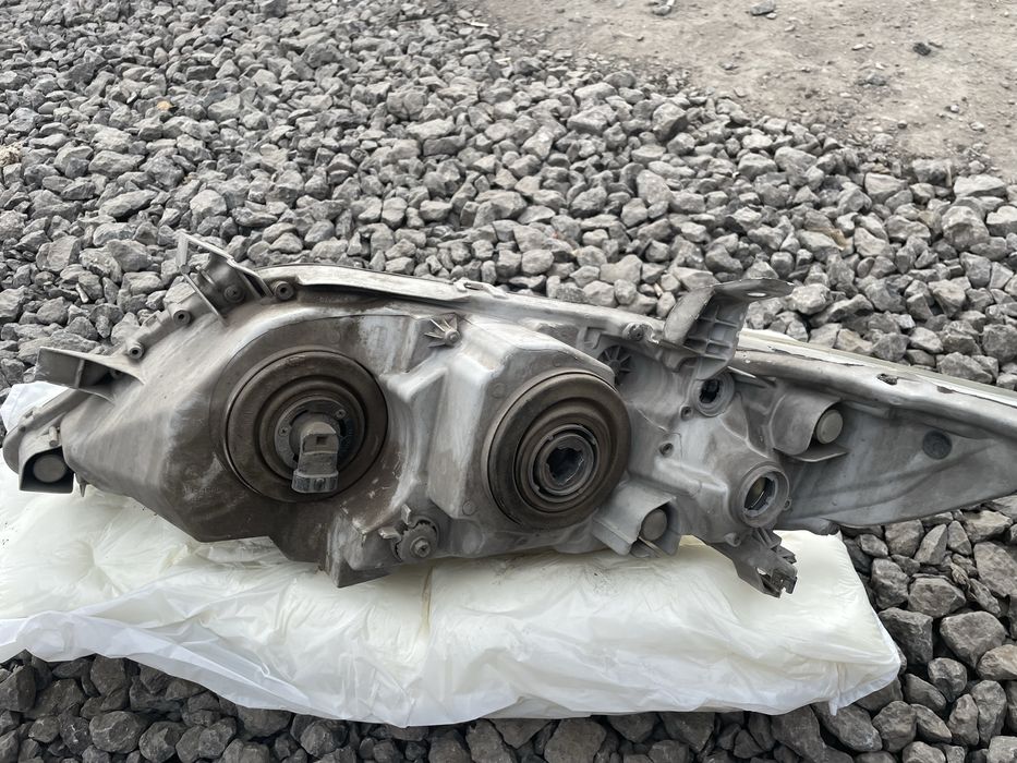 Фара правая на Камри 45