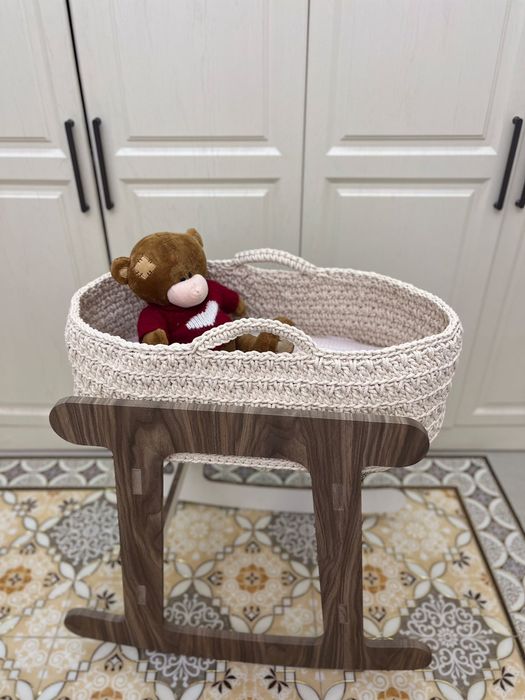 Плетеная люлька калыбель