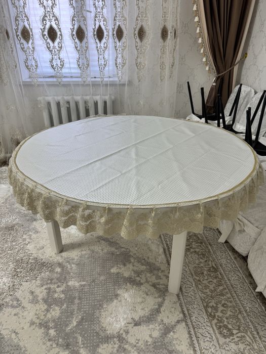 Скатерть для круглого стола