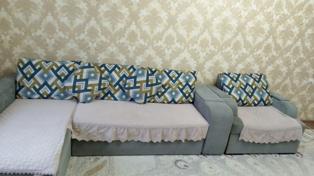 Диван сатылады саудасы бар