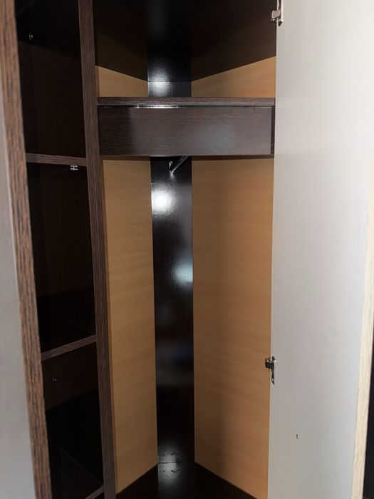 Продам шкаф для спальни