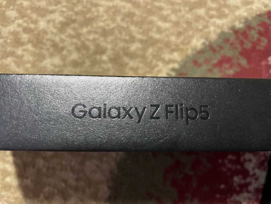 Samsung z flip 5,128gd