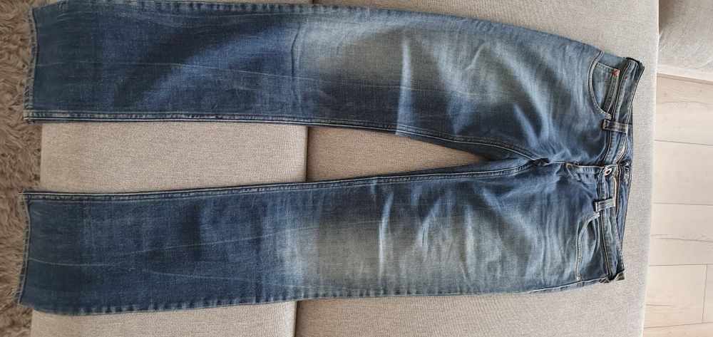 Armani Jeans blugi mar. W27