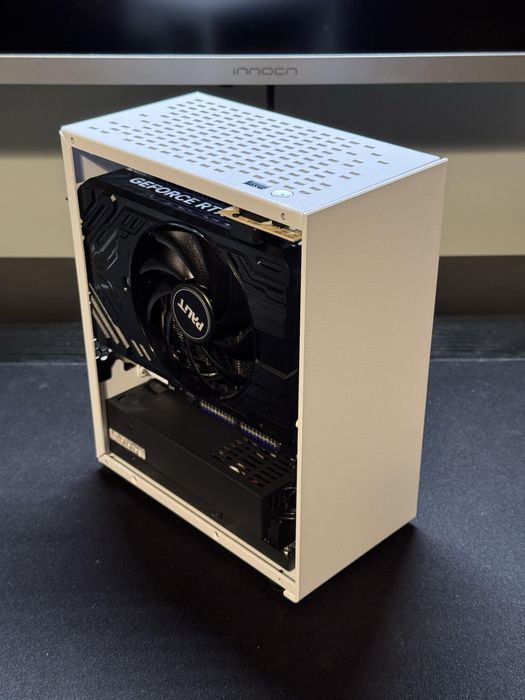 Продам mini itx корпус с блоком питания