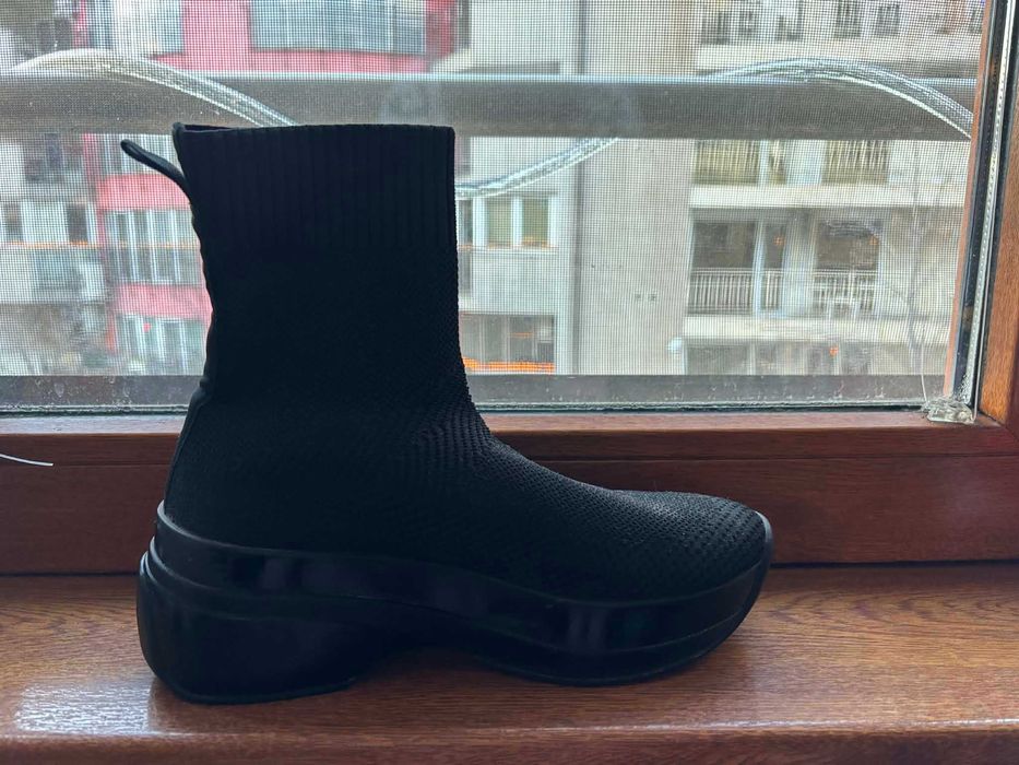 Спортно-елегантни обувки VAGABOND