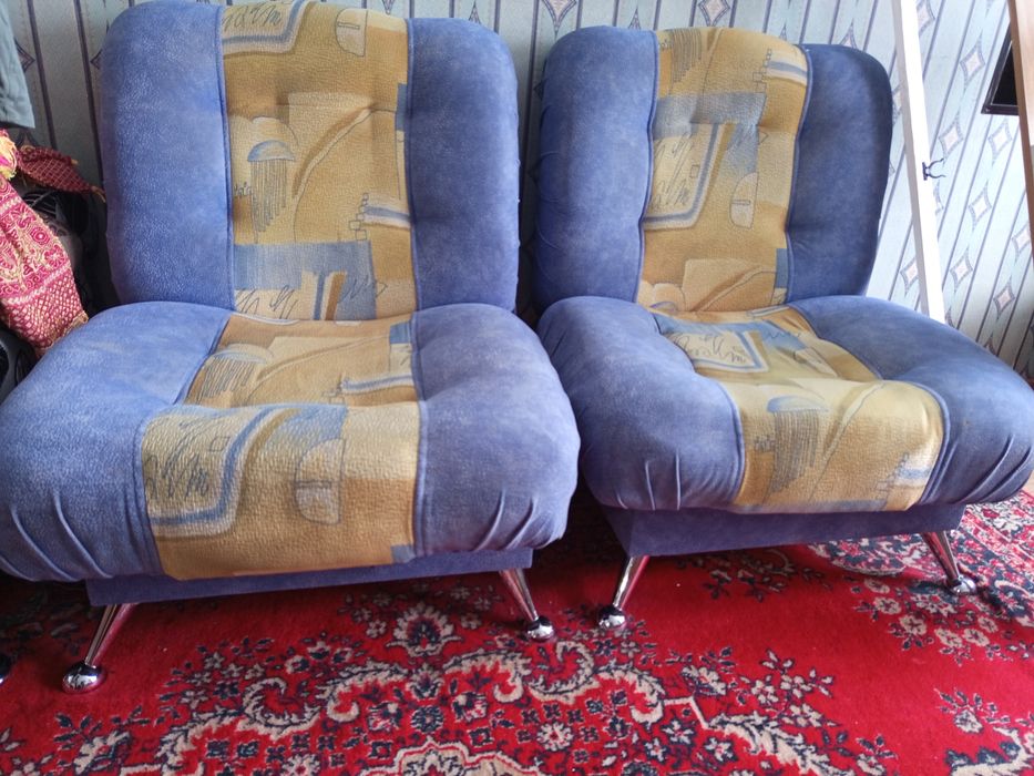 Продам раскладные кресла