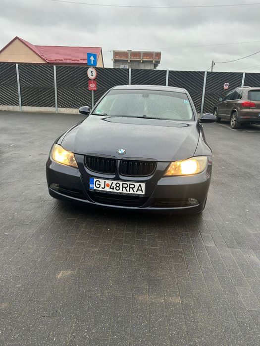 Vând BMW E 90,mașină personală