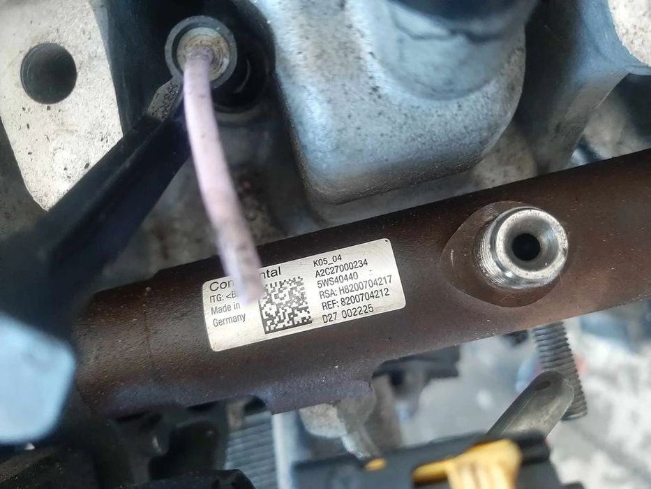 rampa injectoare 1.5 dci nissan qashqai  renault scenic 3 clio 3 megane 3  8200704212