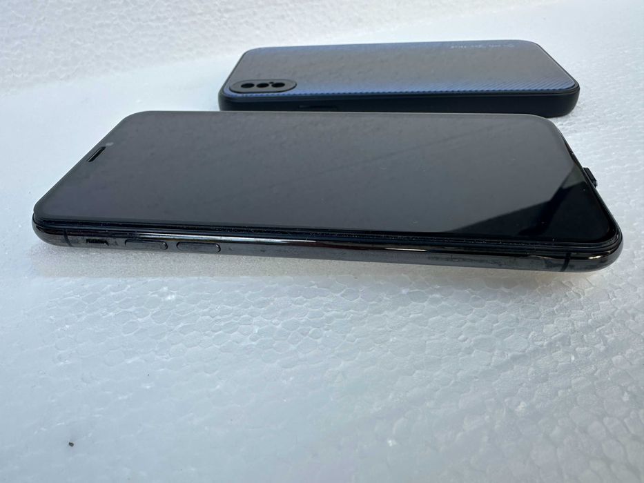 iPhone X | 256 GB