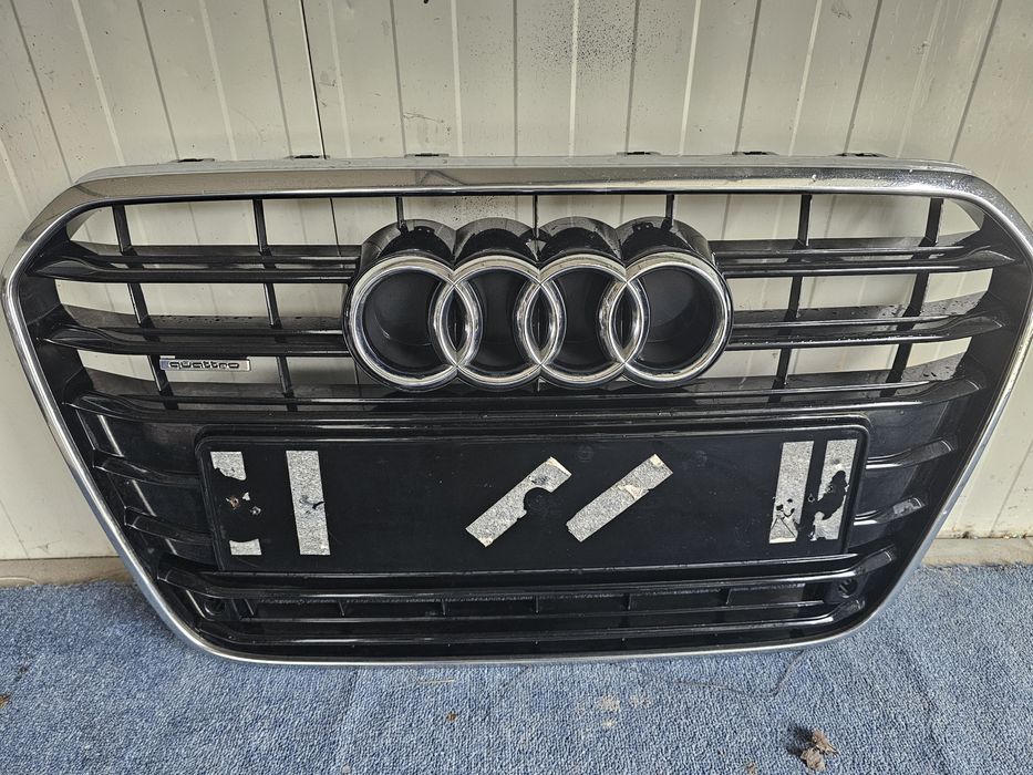 Grila audi a6 c7 2010 2014.  Trager aripa