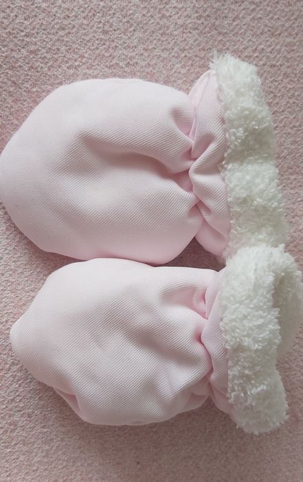 Зимний комбинезон до года