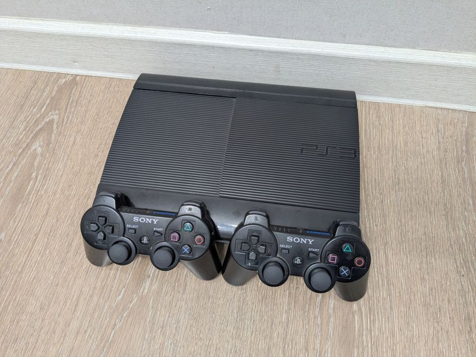 PlayStation 3 Super Slim 500GB