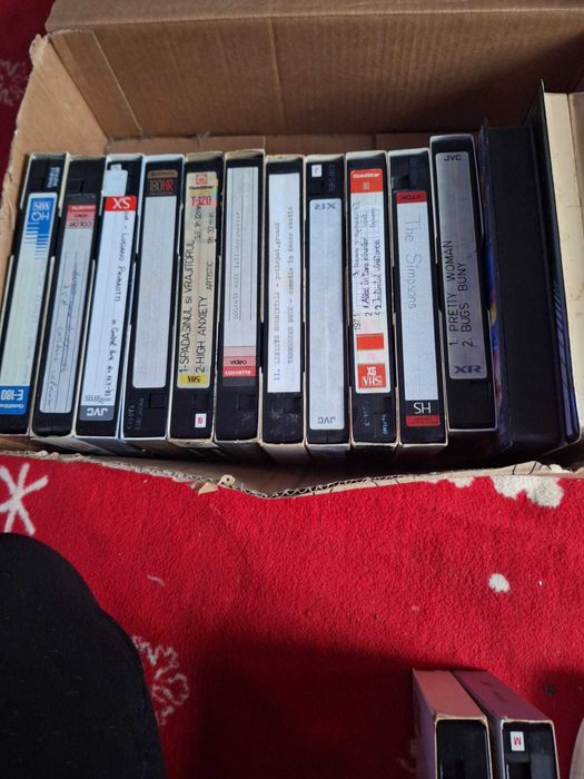 Casete video inregistrate