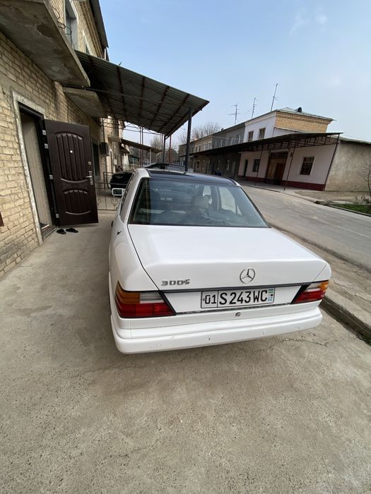 124 mersedes sotiladi