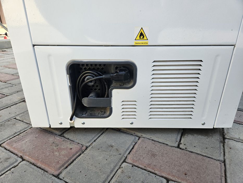 Продам морозильник