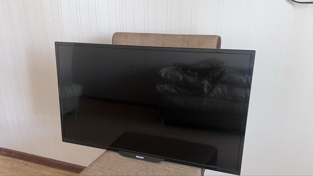 Телевизор Philips 32”