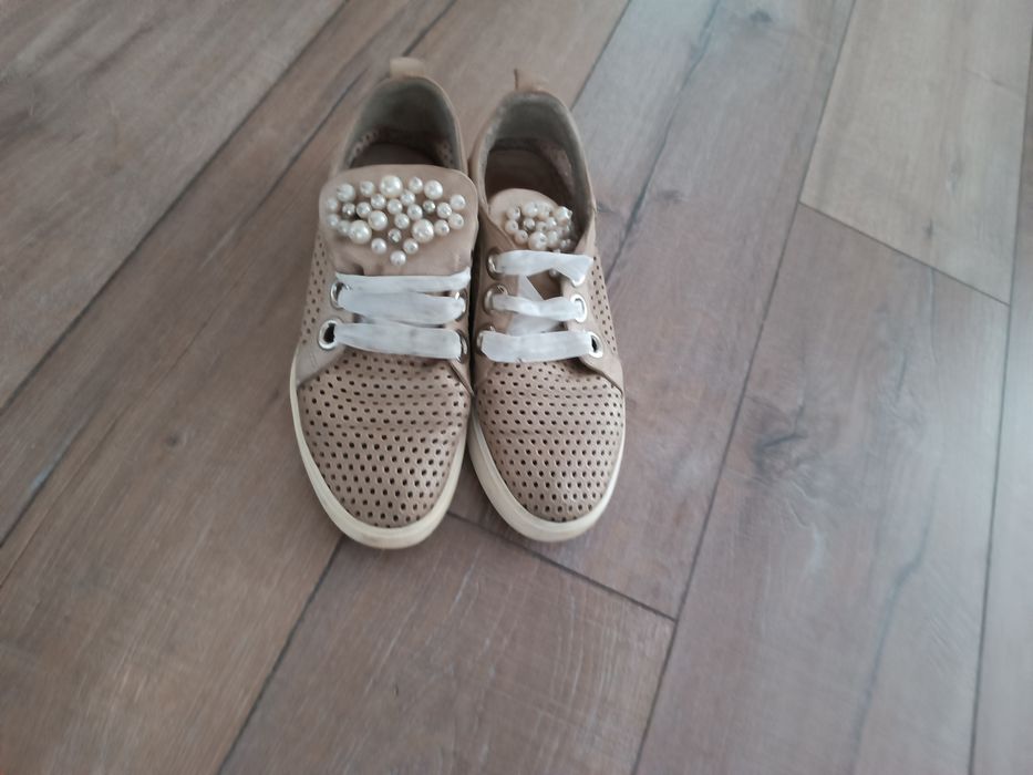 Сапоги ботинки по 3000