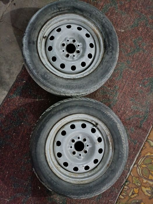 Продам летние шины 185/65R14