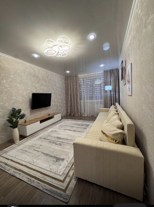 Продам 2 комн квартиру на Кжби