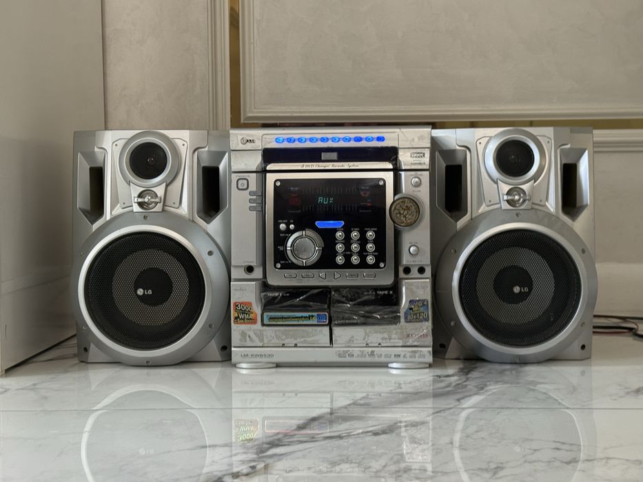 Музыкальный центр LG LM-KW6530