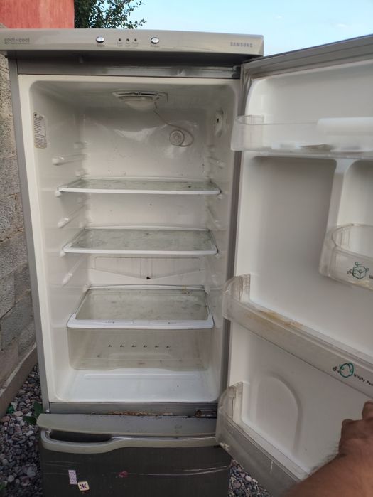Продам Холодильник и Стиралку