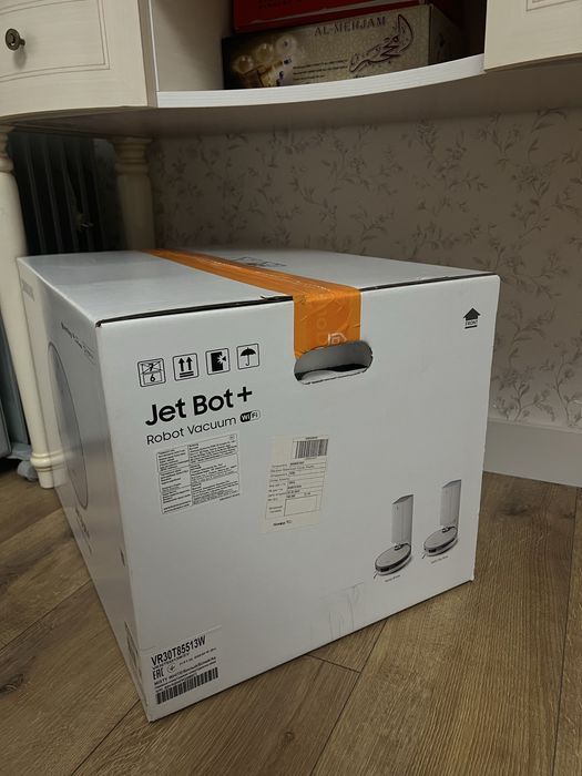 Продам робот пылесос новый, не распакованный