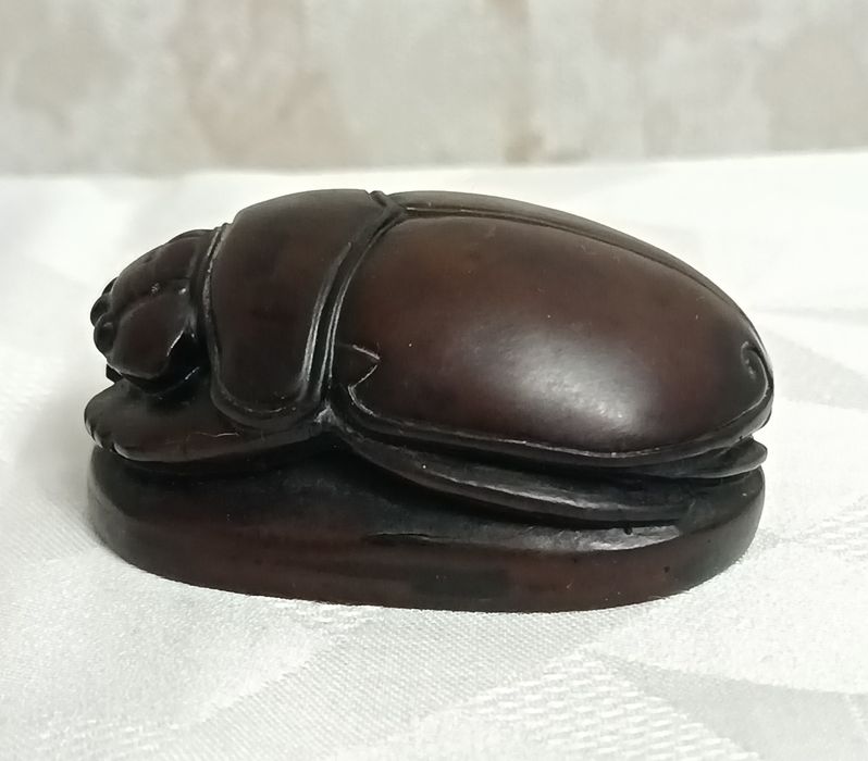 Винтидж Египетски скарабей кафяв мраморен сапунен камък